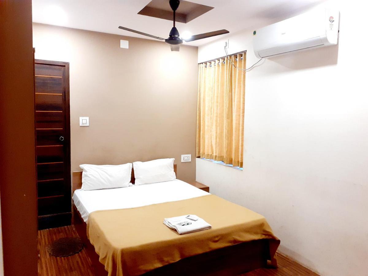 Hotel Madery Mangalore Exteriör bild